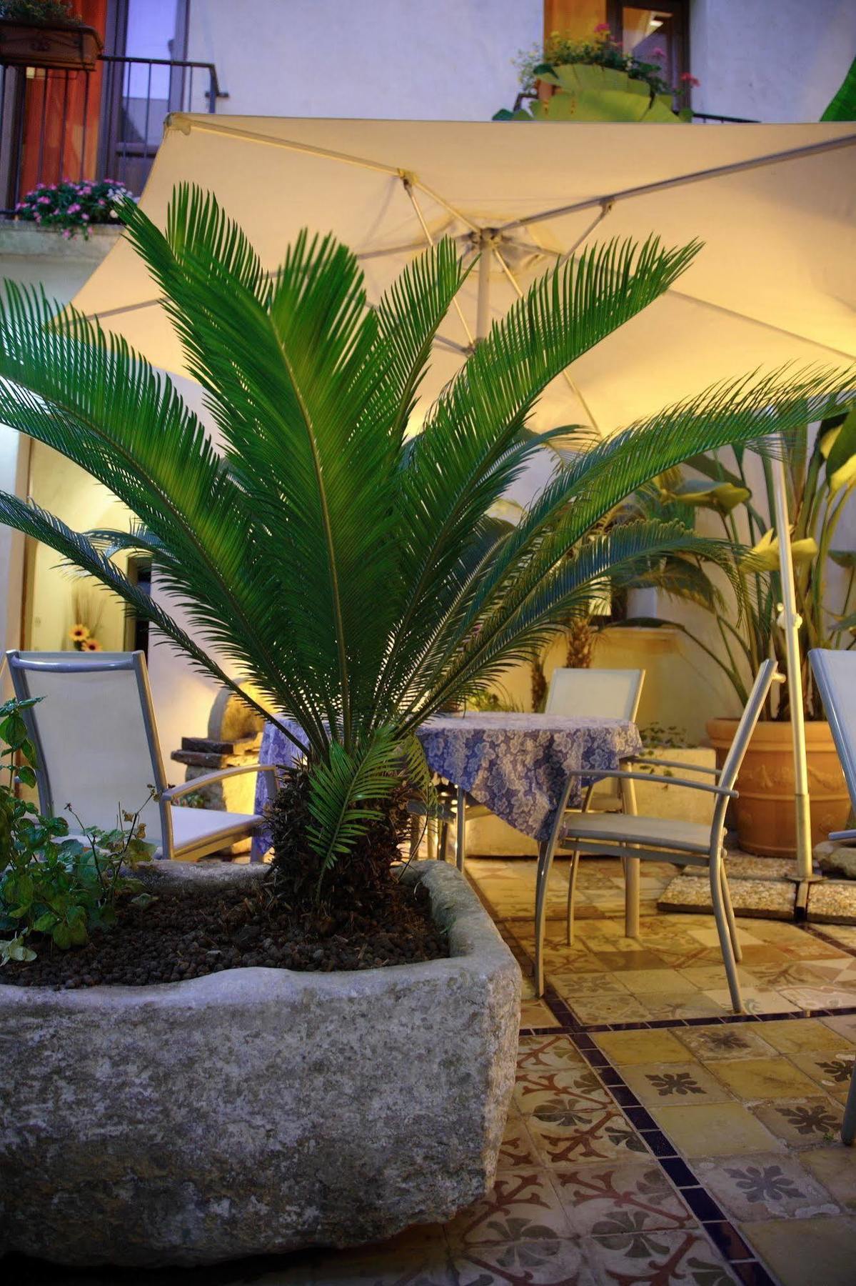 Abita Appartamenti Trapani Exterior photo